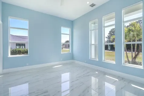 7595 155th Place Palm Beach Gardens FL 33418