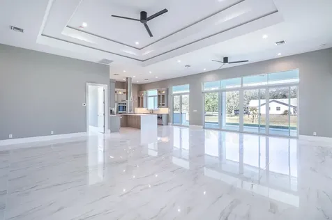 7595 155th Place Palm Beach Gardens FL 33418