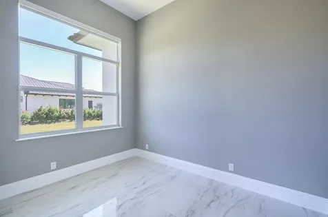 7595 155th Place Palm Beach Gardens FL 33418