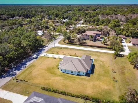 7595 155th Place Palm Beach Gardens FL 33418