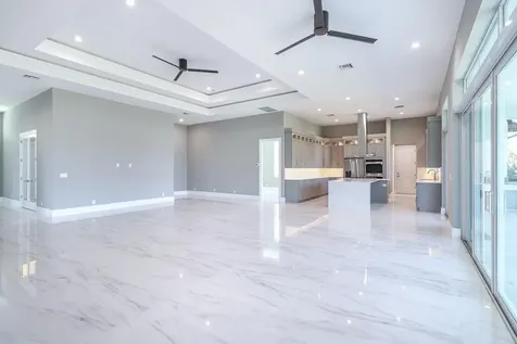7595 155th Place Palm Beach Gardens FL 33418