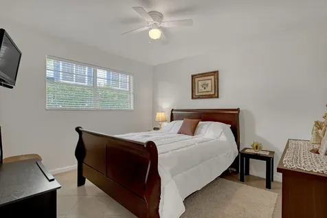646 Snug Harbor Drive Boynton Beach FL 33435