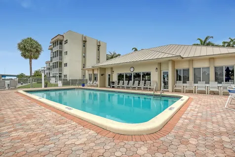 646 Snug Harbor Drive Boynton Beach FL 33435
