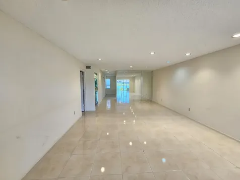 21815 Arriba Real Boca Raton FL 33433