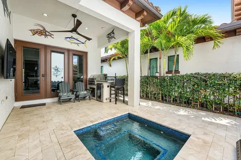 8063 Hobbes Way Palm Beach Gardens FL 33418