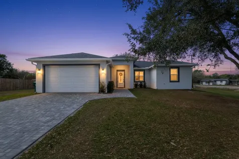 3573 Nw 18th Avenue Okeechobee FL 34972