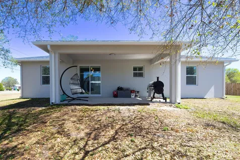 3573 Nw 18th Avenue Okeechobee FL 34972
