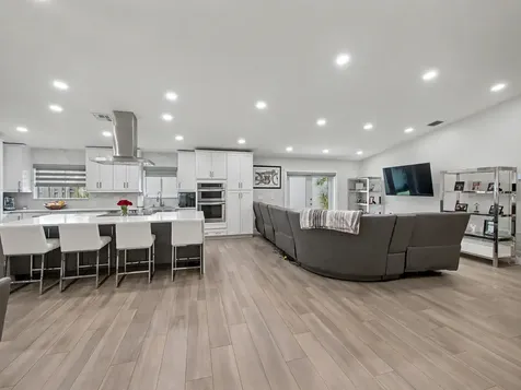 4073 Nw 2nd Lane Delray Beach FL 33445