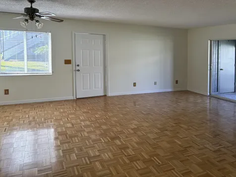 214 Se Village Drive Port Saint Lucie FL 34952