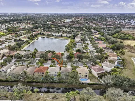 5002 Victoria Circle West Palm Beach FL 33409