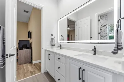 8880 S Kendale Circle Lake Worth FL 33467