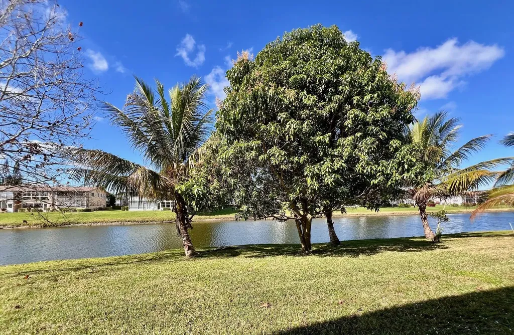 240 Bedford J West Palm Beach FL 33417
