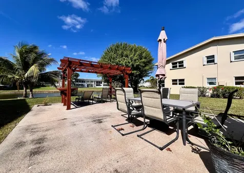240 Bedford J West Palm Beach FL 33417