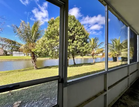 240 Bedford J West Palm Beach FL 33417
