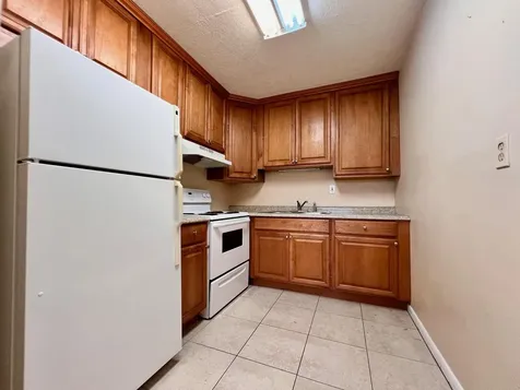 240 Bedford J West Palm Beach FL 33417
