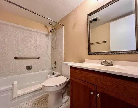 240 Bedford J West Palm Beach FL 33417