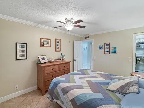 334 Piedmont G Delray Beach FL 33484