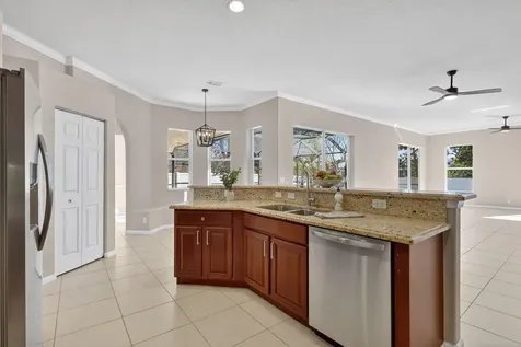2846 Se Eagle Drive Port Saint Lucie FL 34984