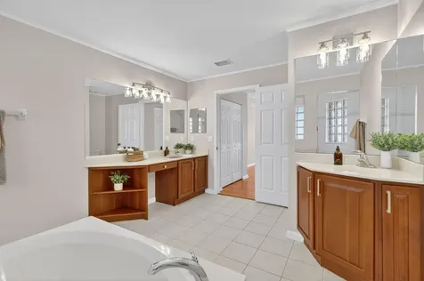 2846 Se Eagle Drive Port Saint Lucie FL 34984