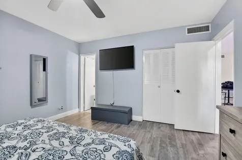 300 Ne 20th Street Boca Raton FL 33431