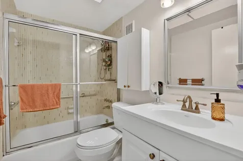 300 Ne 20th Street Boca Raton FL 33431