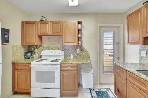 300 Ne 20th Street Boca Raton FL 33431