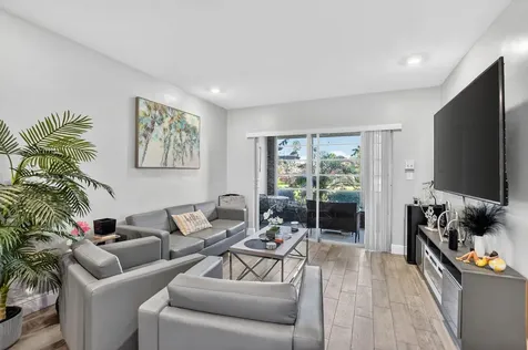 300 Ne 20th Street Boca Raton FL 33431