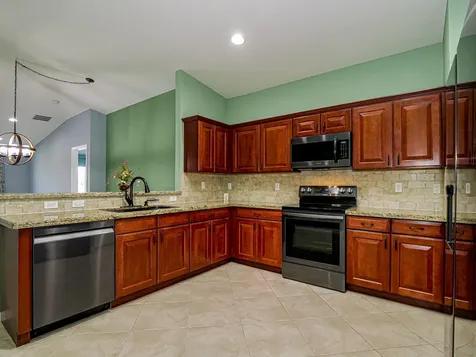 5563 43rd Court Vero Beach FL 32967