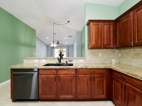 5563 43rd Court Vero Beach FL 32967