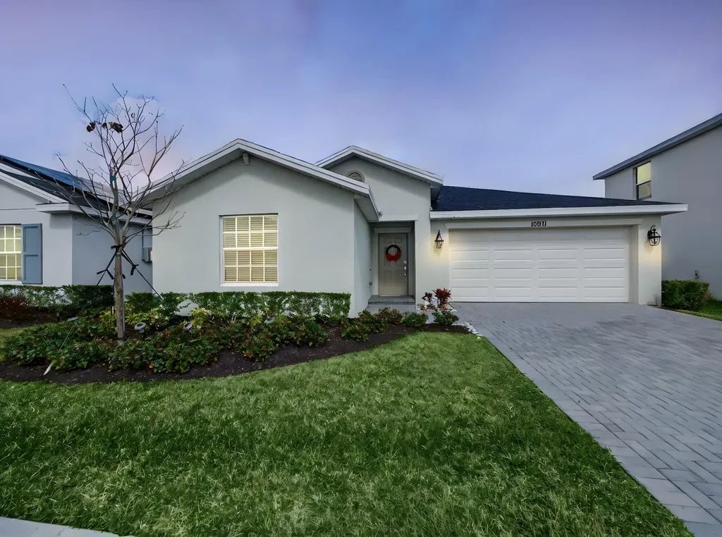 10971 Nw Middle Stream Drive Port Saint Lucie FL 34987