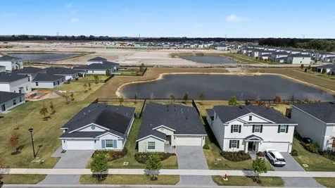 10971 Nw Middle Stream Drive Port Saint Lucie FL 34987