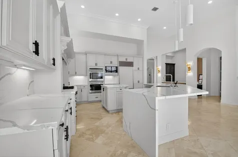 17921 Villa Club Way Boca Raton FL 33496