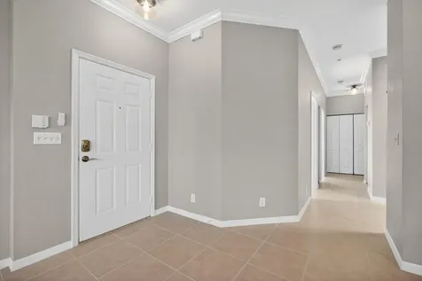160 Village Boulevard Tequesta FL 33469