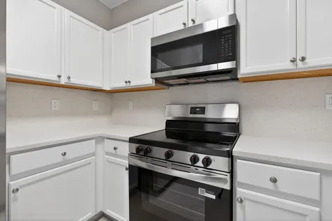 160 Village Boulevard Tequesta FL 33469