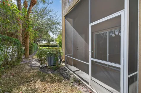 160 Village Boulevard Tequesta FL 33469