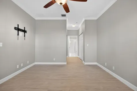 160 Village Boulevard Tequesta FL 33469