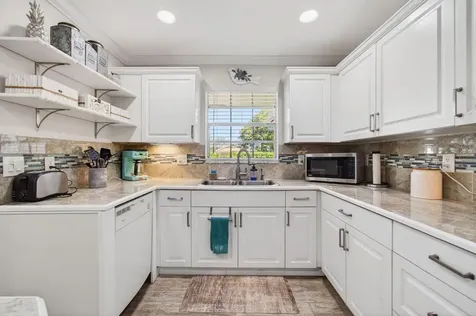 4530 Nw 4th Street Delray Beach FL 33445
