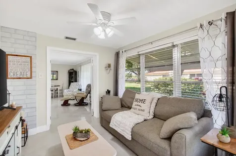 4530 Nw 4th Street Delray Beach FL 33445