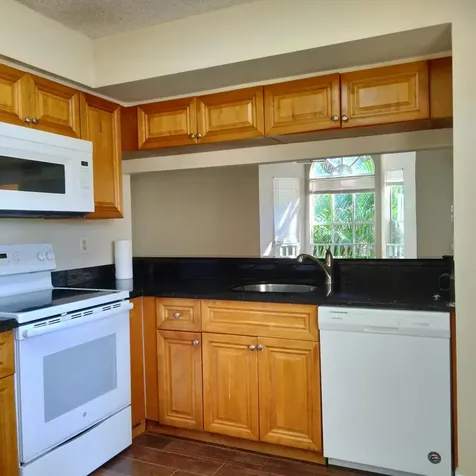 21206 Glenmoor Drive West Palm Beach FL 33409