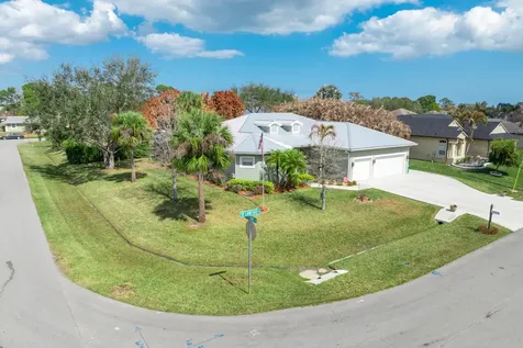 2301 Sw Lawford Street Port Saint Lucie FL 34953