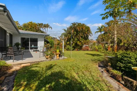 420 N 5th Street Lantana FL 33462