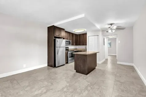 559 NE 44th Street Boca Raton FL 33431