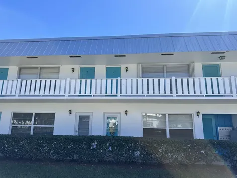 2929 SE Ocean Boulevard Stuart FL 34996