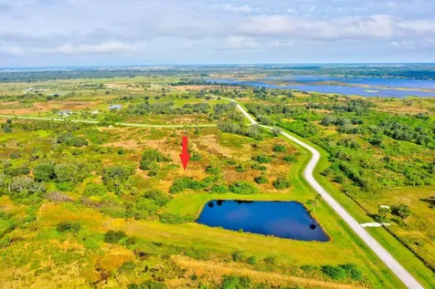 2831 SE 67th Place Okeechobee FL 34974