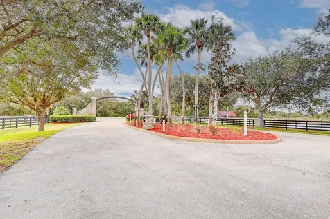 2831 SE 67th Place Okeechobee FL 34974