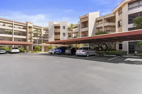 7507 La Paz Boulevard Boca Raton FL 33433