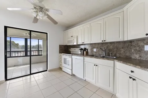 7507 La Paz Boulevard Boca Raton FL 33433