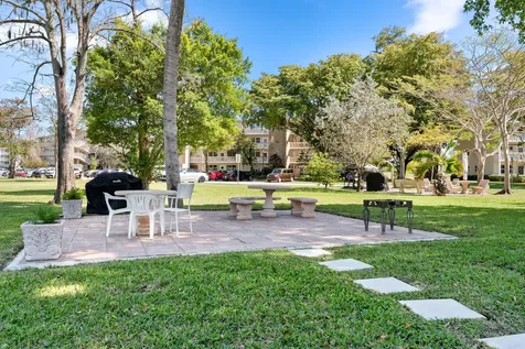 142 Ventnor I Deerfield Beach FL 33442