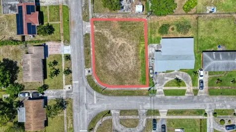 398 W 23rd Street Riviera Beach FL 33404