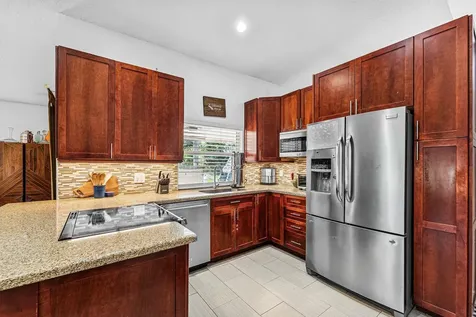 838 Nw 9th Way Boynton Beach FL 33426